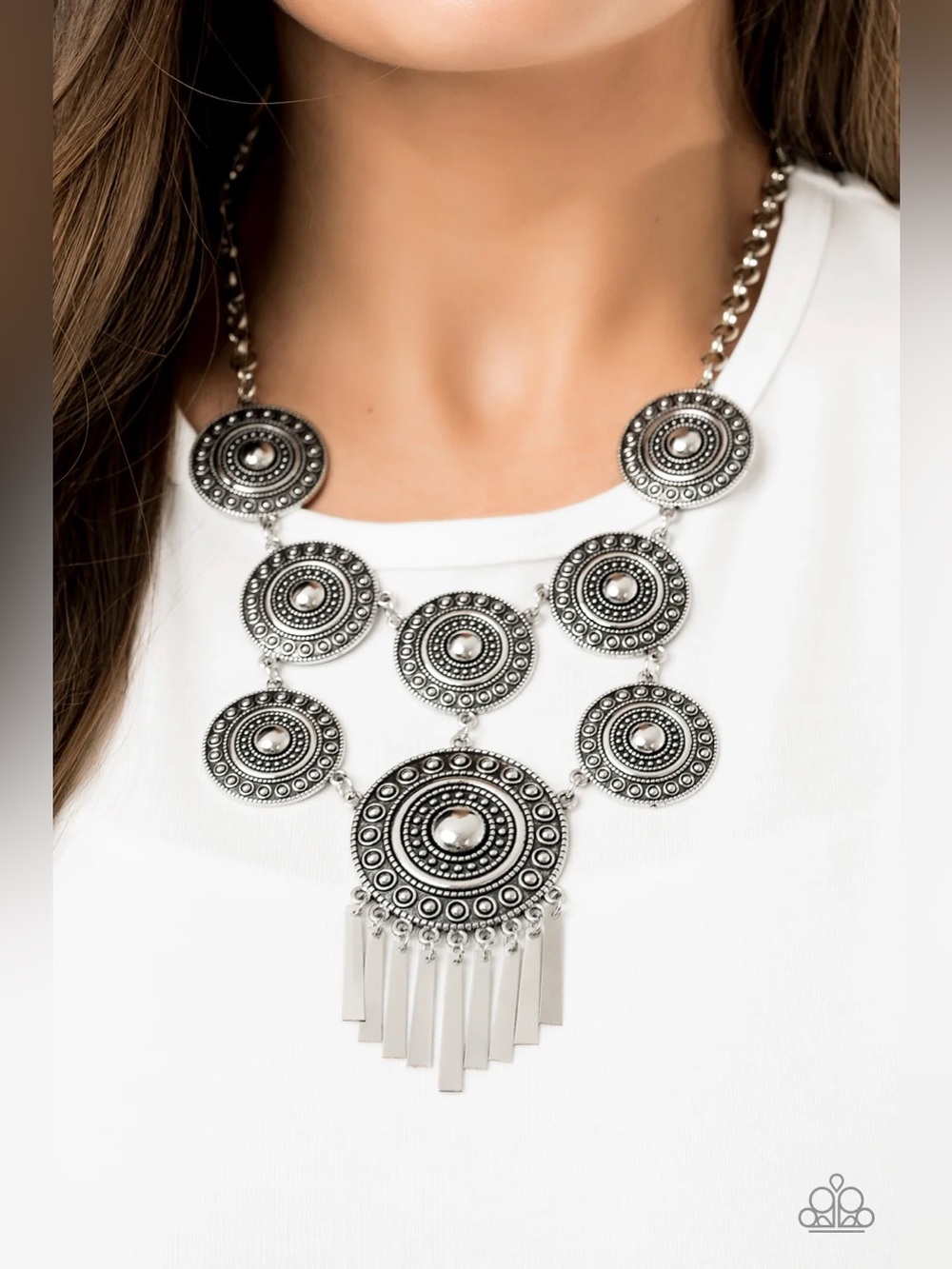 ❤️‍🔥5/$25❤️‍🔥 Modern Metalist Silver Necklace